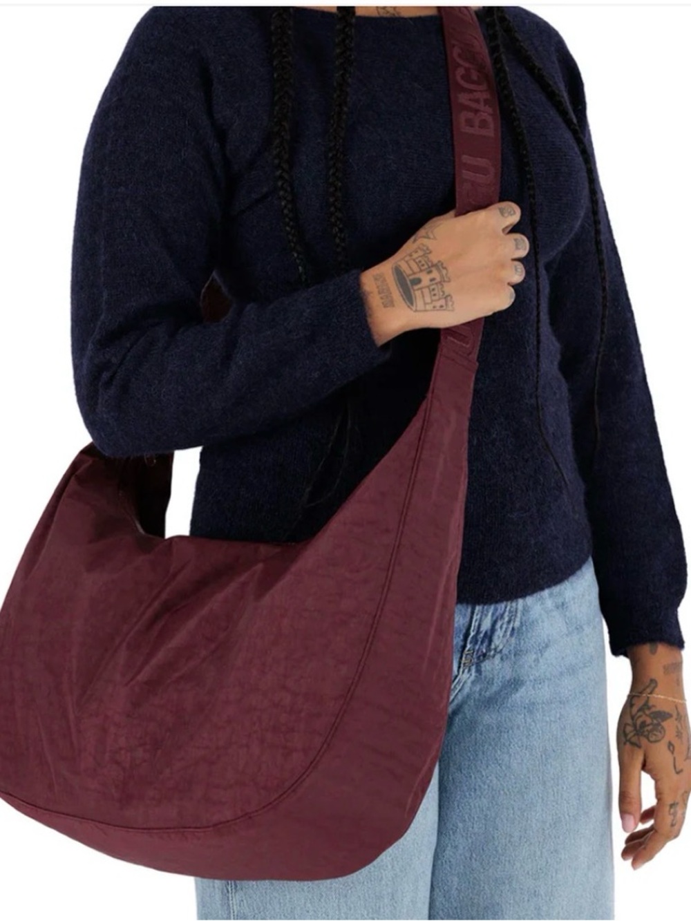 BAGGU Large Nylon Crescent Bag Mahogany